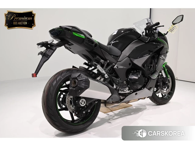 Проданный Kawasaki NINJA 1000 SX 2023 из Японии, фото 2
