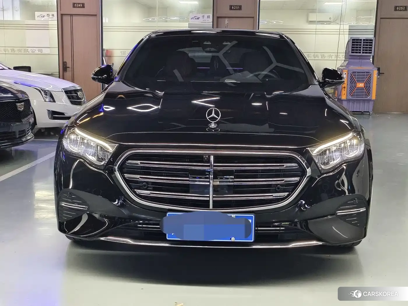 Mercedes-Benz E-Class 2025 Черный из Китая, фото 6