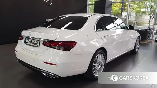 Mercedes-Benz E-Class W213 id 3205719 из Кореи 9