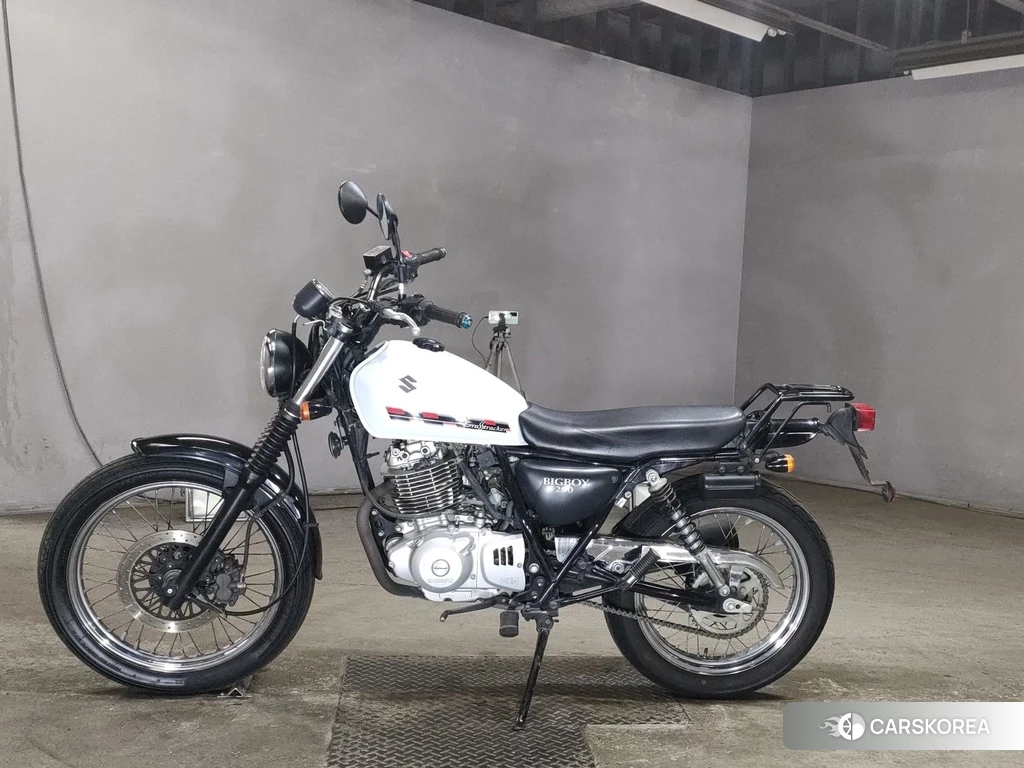 Проданный Suzuki GRASS TRACKER BIG BOY 250 2014 из Японии