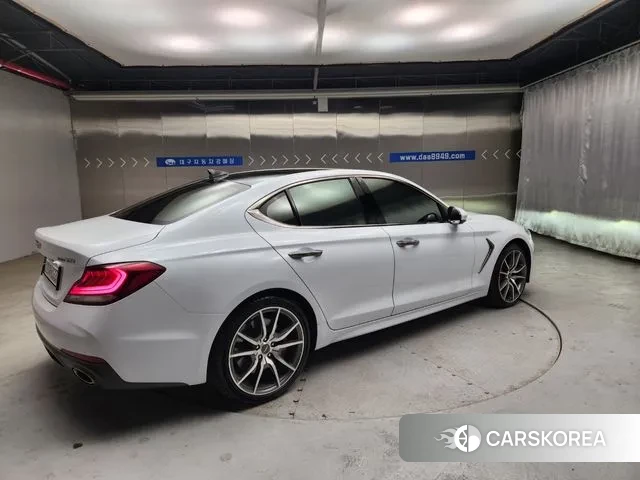 Genesis G70 id 3779306 из Кореи 8