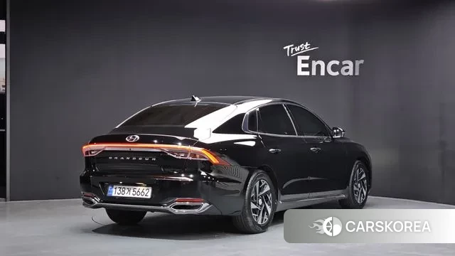 Hyundai The New Grandeur IG Hybrid id 3746748 из Кореи 12
