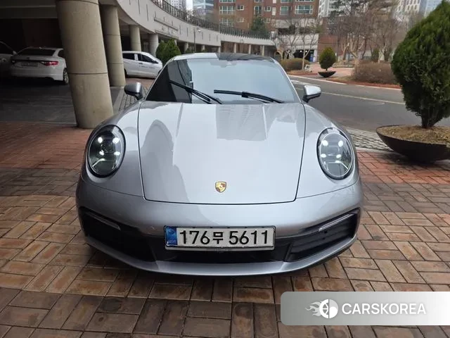 Porsche 911(992) 2020 Серебряный из Кореи, фото 2