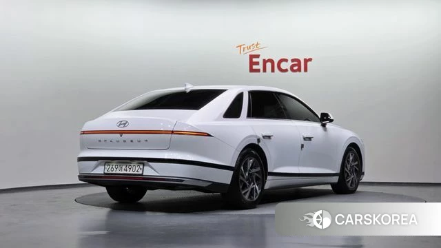 Hyundai Grandeur (GN7) id 3953254 из Кореи 12