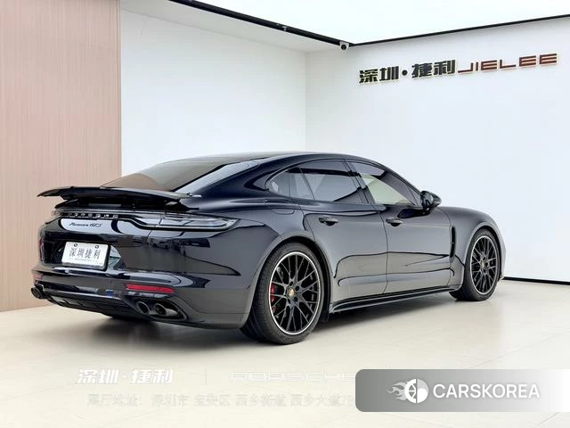 Porsche Panamera id 3919297 из Китая 12