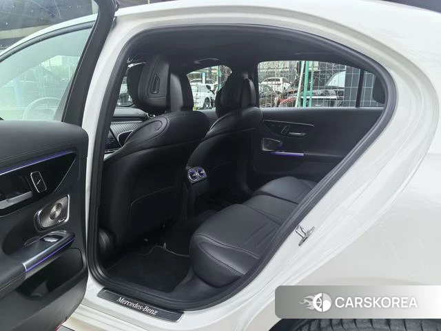 Mercedes-Benz Class C 2024 Белый из Китая, фото 5
