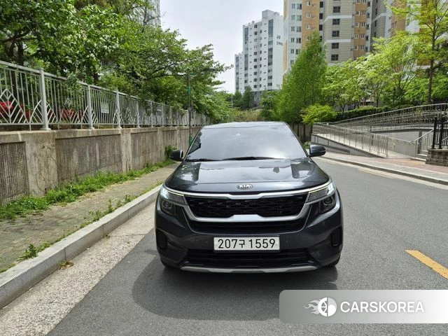 Kia Seltos id 4195985 из Кореи 12