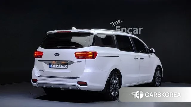 Kia The New Carnival id 3013370 из Кореи 12