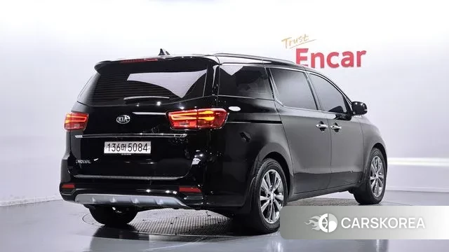 Kia The New Carnival id 3651402 из Кореи 12