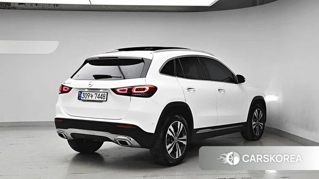 Mercedes-Benz GLA - Class H247 id 4231829 из Кореи 12