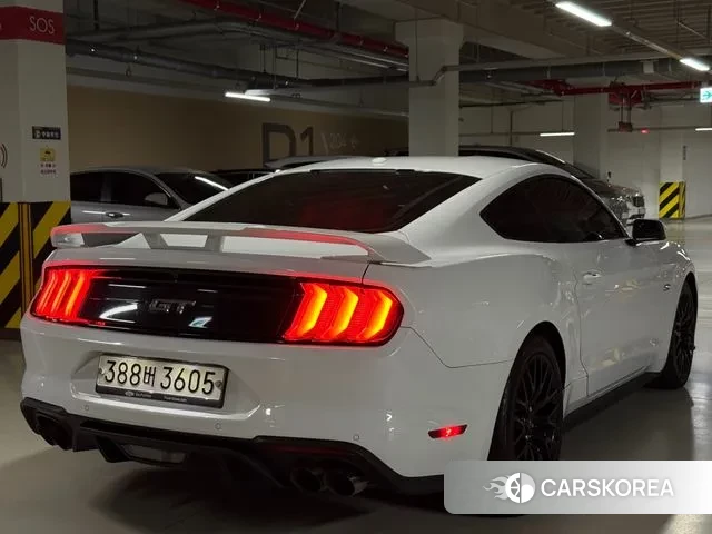 Ford Mustang 2019 Белый из Кореи, фото 5