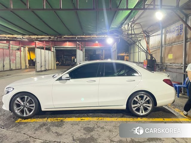 Mercedes-Benz C-Class W205 2018 Белый из Кореи, фото 6