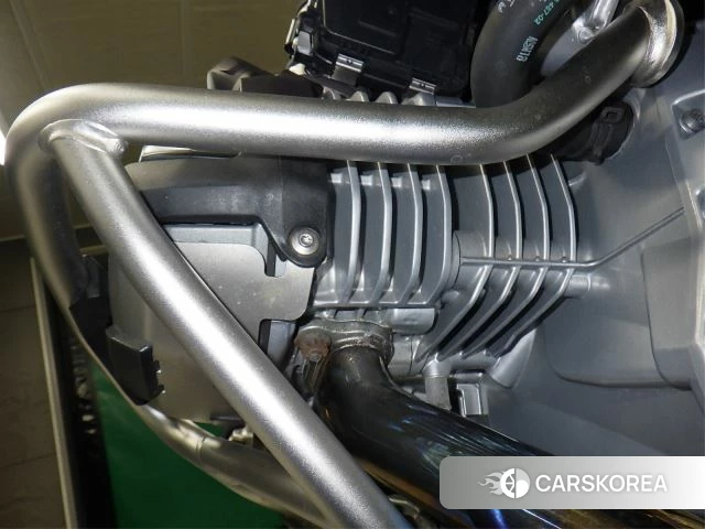 Engine photo