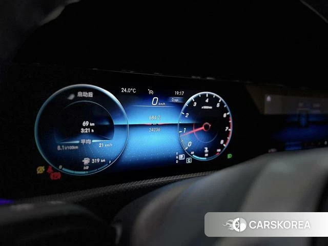 Mercedes-Benz Class A 2021 Белый из Китая, фото 6