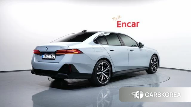 BMW 5 Series (G60) id 4686498 из Кореи 12