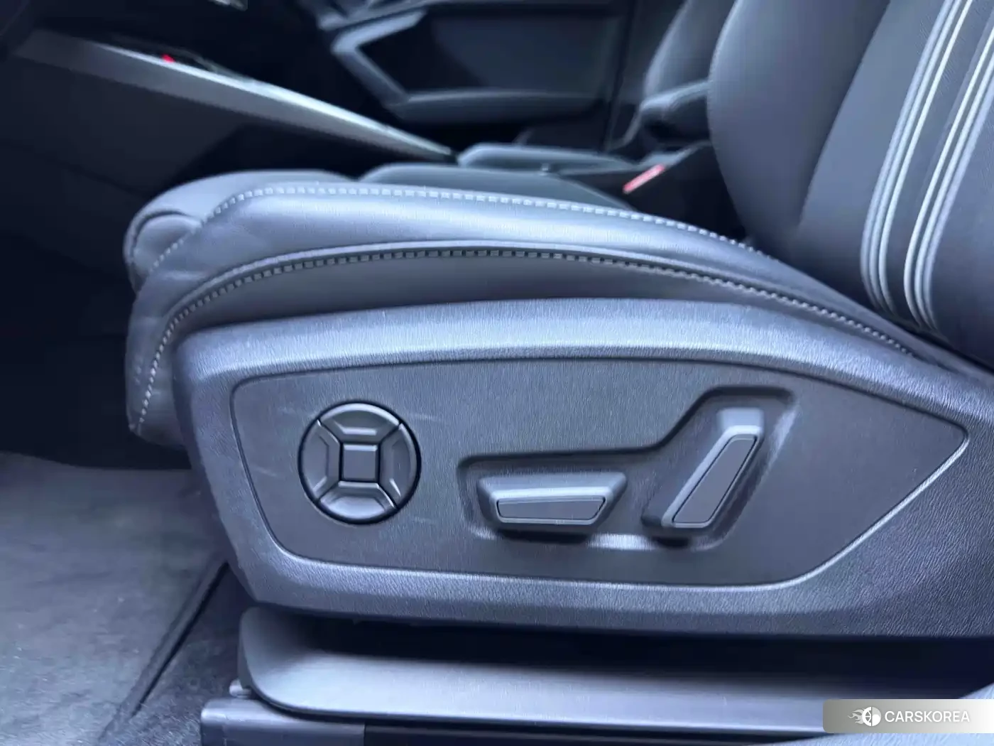 Audi A3 id 4649244 из Китая 12