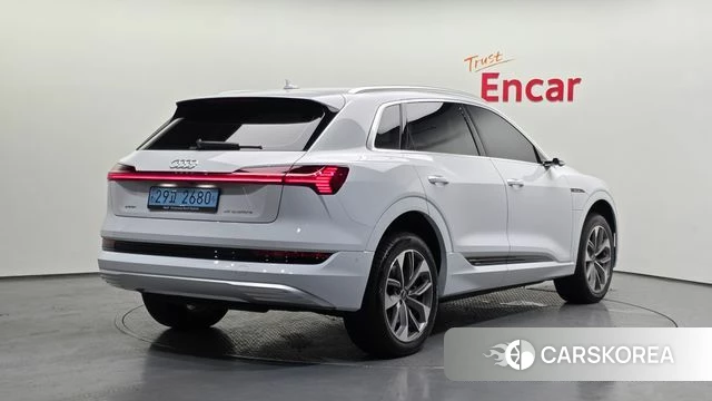 Audi e-Tron id 4555744 из Кореи 12