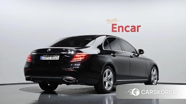 Mercedes-Benz E-Class W213 id 4638287 из Кореи 12