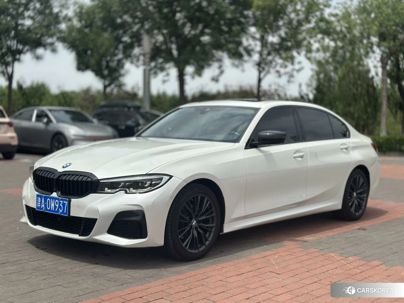 BMW 3 series 2021 Белый из Китая, фото 2