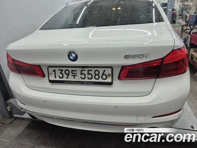 BMW 5 Series (G30) 2020 Белый из Кореи, фото 2