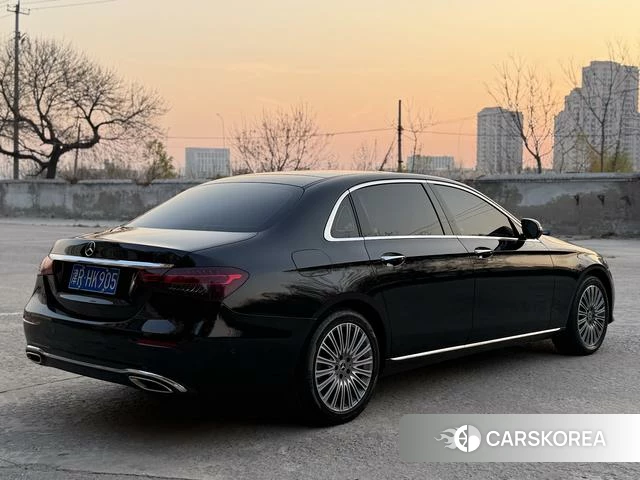 Mercedes-Benz E-class 2021 Черный из Китая, фото 2