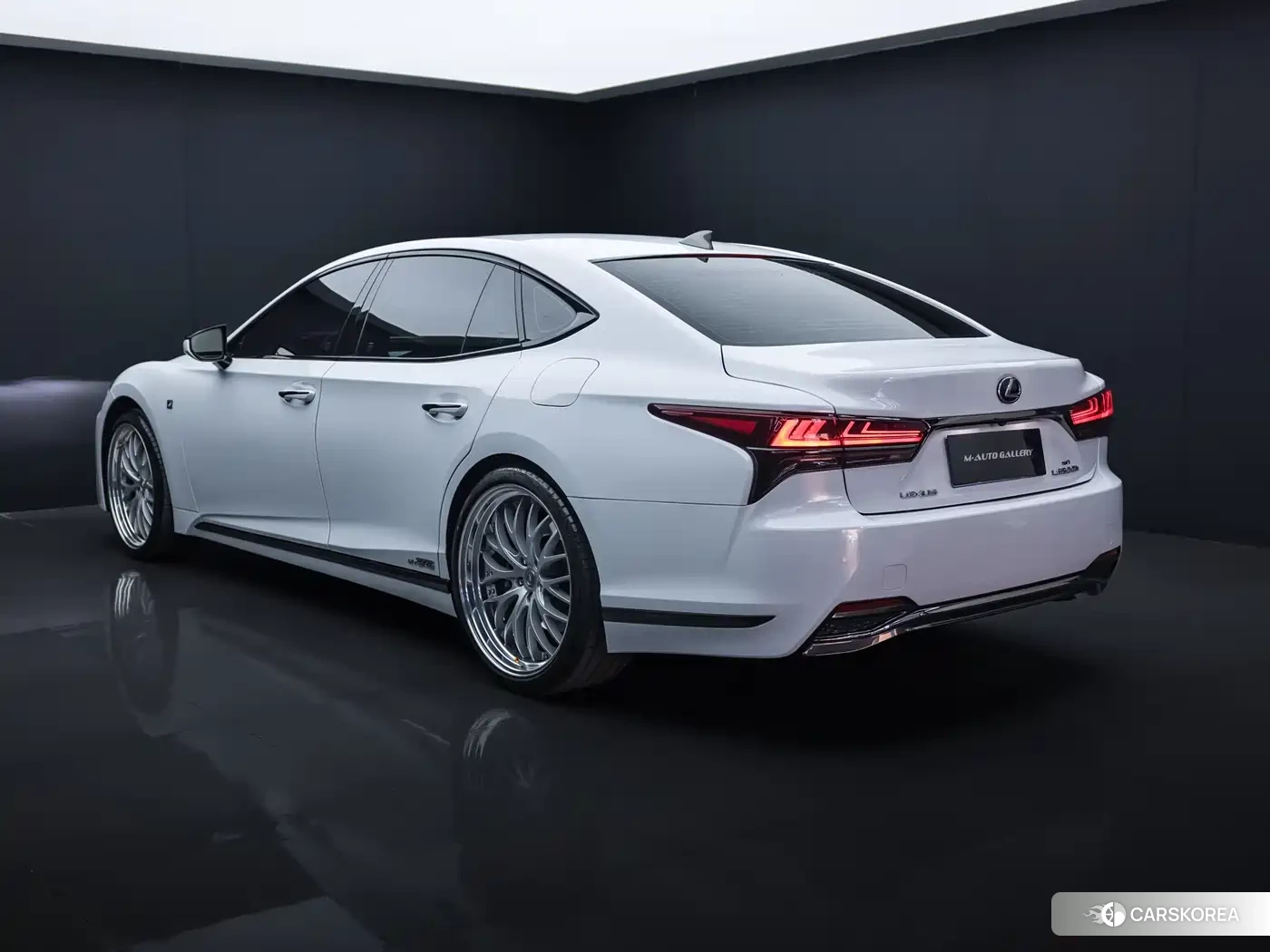 Lexus LS id 4565401 из Китая 12