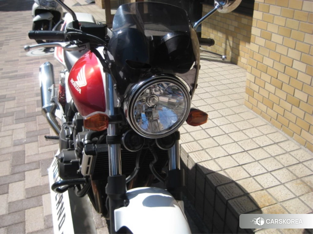 Проданный Honda CB400SF 2016 из Японии