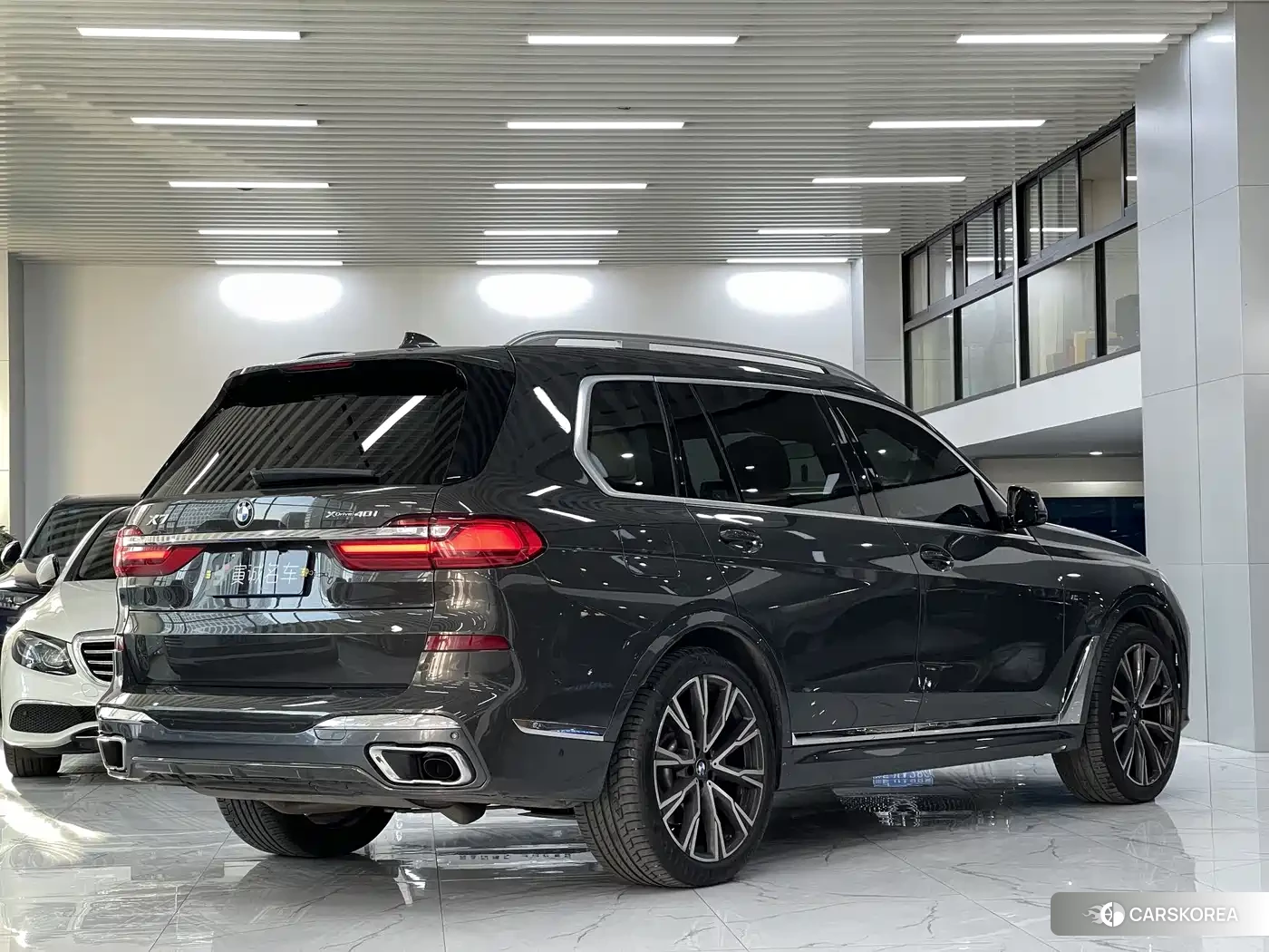 BMW X7 id 4674430 из Китая 8