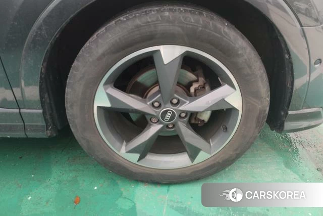 Audi Q3 id 4277710 из Китая 9