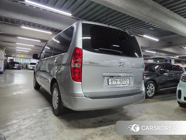 Hyundai The New Grand Starex id 3307921 из Кореи 12