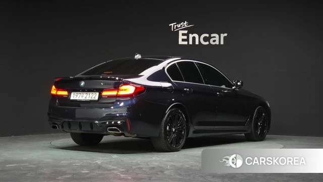 BMW 5 Series (G30) id 3886601 из Кореи 12