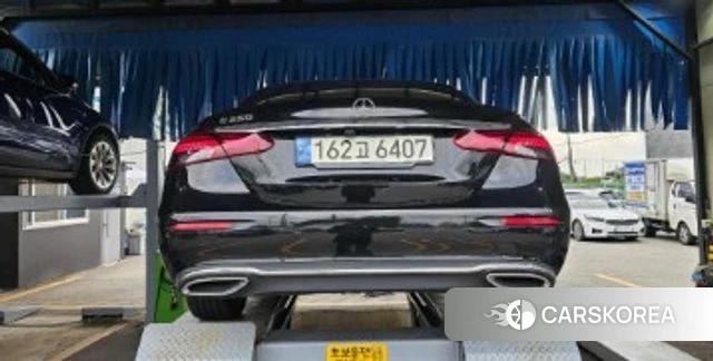 Mercedes-Benz E-Class W213 2021 Черный из Кореи, фото 2