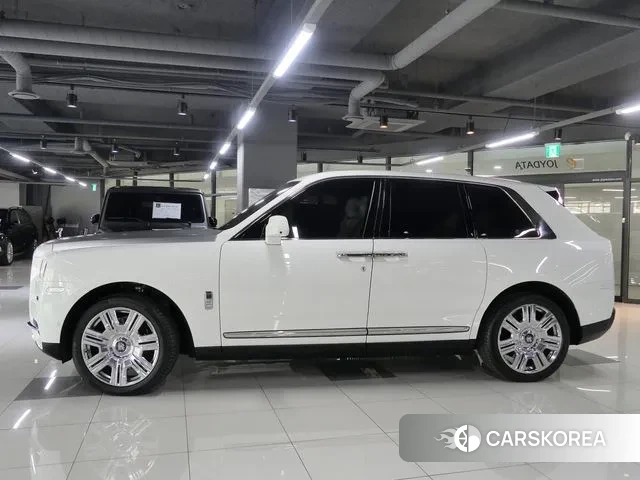 Rolls-Royce Cullinan id 3412824 из Кореи 12