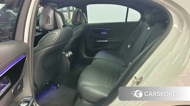 Mercedes-Benz Class C 2023 Белый из Китая, фото 4