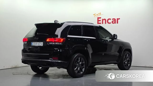 Jeep Grand Cherokee id 4708261 из Кореи 12