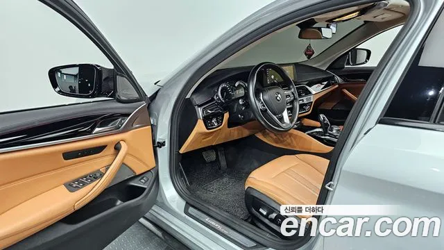 BMW 5 Series (G30) id 2676120 из Кореи 12