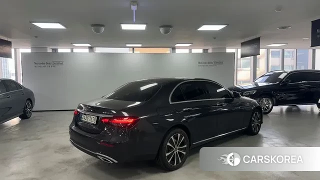 Mercedes-Benz E-Class W213 id 3753161 из Кореи 9