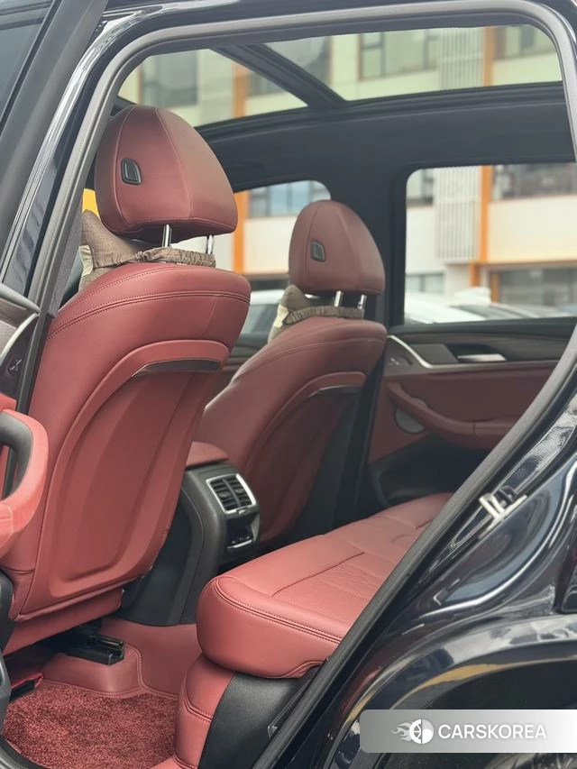 BMW X3 2023 Черный из Китая, фото 2