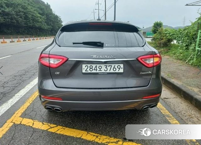 Maserati Levante 2019 Серый из Кореи, фото 2