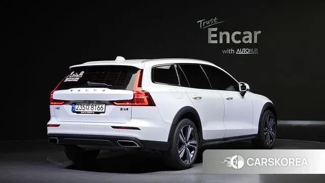 Volvo V60 Cross-Country 2nd Generation id 3307043 из Кореи 12