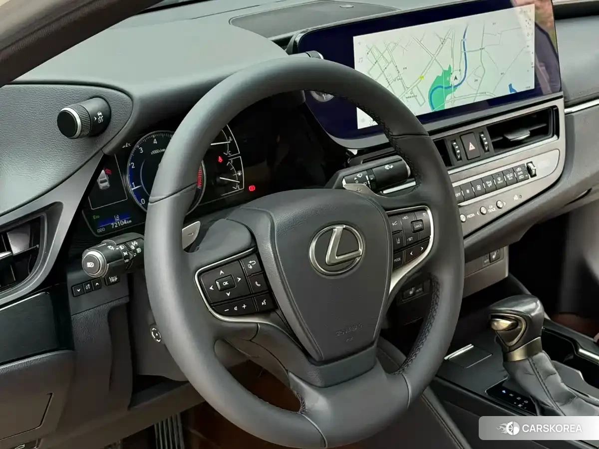 Lexus ES 2023 Белый из Китая, фото 2