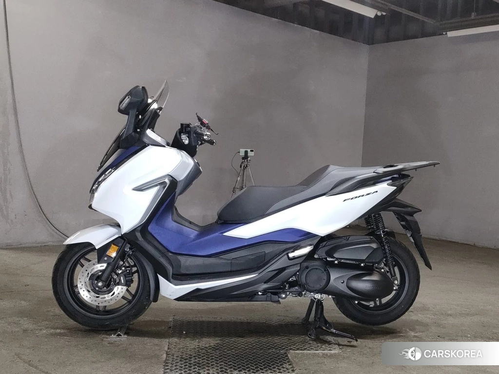 Проданный Honda FORZA 2018 из Японии