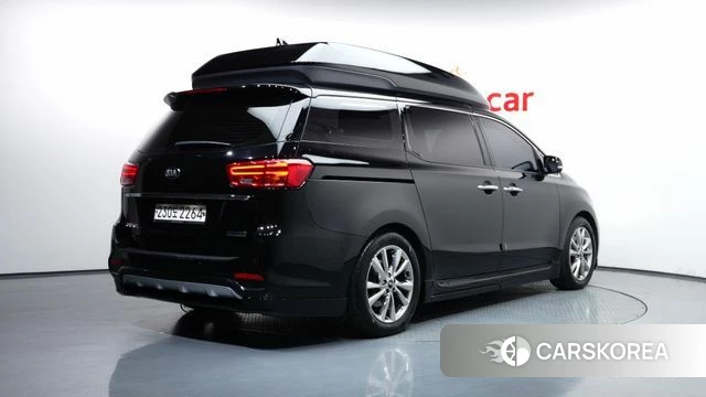 Kia The New Carnival id 4285819 из Кореи 12