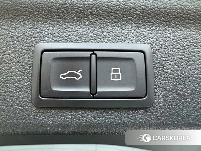 Audi Q3 2023 Белый из Китая, фото 5