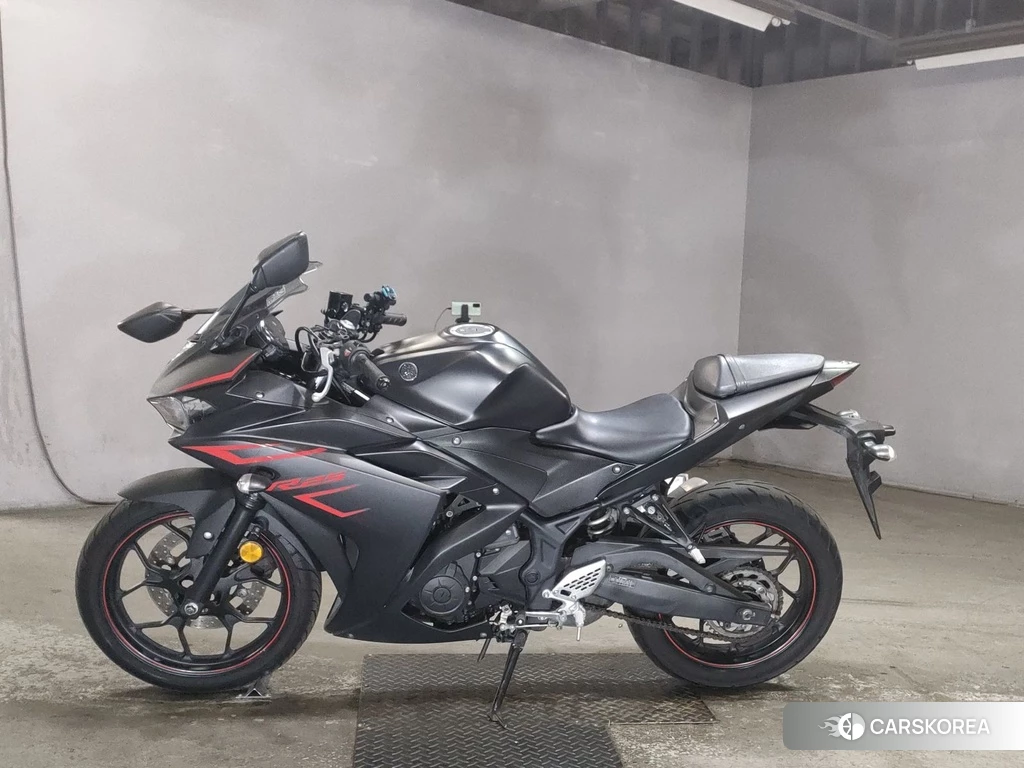 Проданный Yamaha YZF-R25 2016 из Японии, фото 2