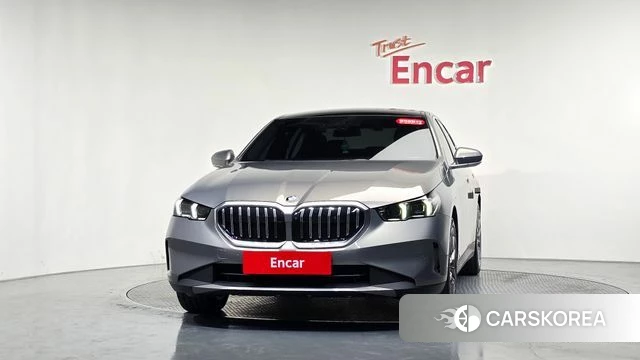 BMW 5 Series (G60) id 4686330 из Кореи 12