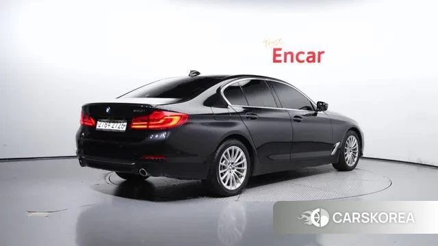 BMW 5 Series (G30) id 2995330 из Кореи 12