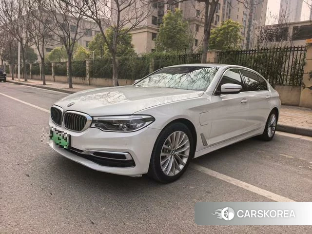 BMW 5 series PHEV 2020 Белый из Китая, фото 2