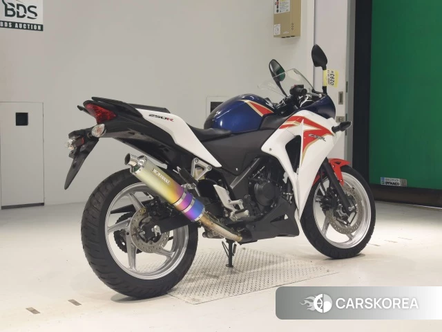 Проданный Honda CBR250R 2011 из Японии, фото 2