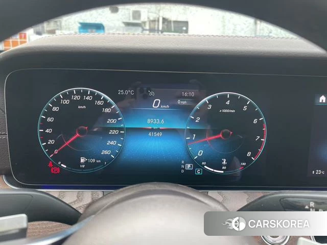 Mercedes-Benz E-class 2022 Черный из Китая, фото 2